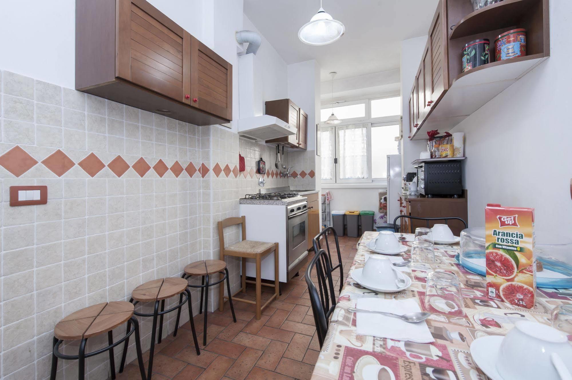 B&B A Room For Holiday Roma Exterior foto