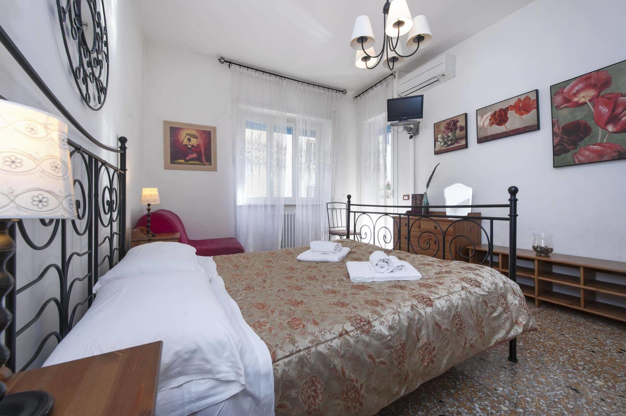 B&B A Room For Holiday Roma Exterior foto